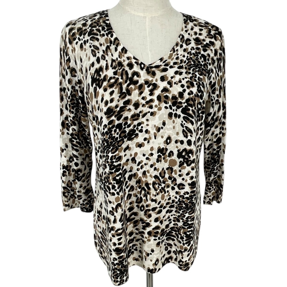 Chicos 1 Leopard Print V Neck 3/4 Sleeve Sweater Women Size 1 US 8 S Athleisure